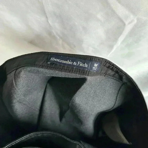 Abercrombie and Fitch Black Faux Leather Mini Wrap Skirt Size M - Picture 3 of 3